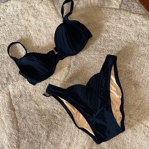 BNWT Sun Blush Black Bikini Set with quilted accents size 34C